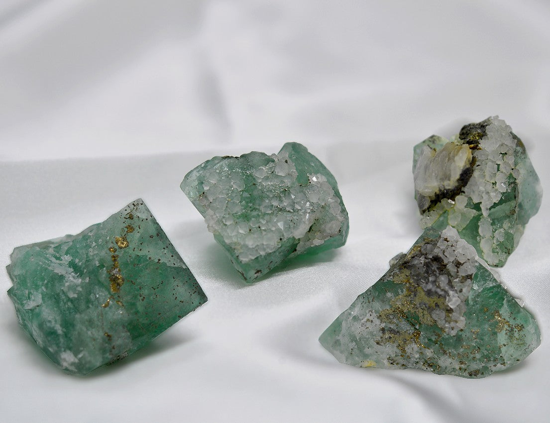 Collection de fluorites vert d'eau d'El Hammam au Maroc