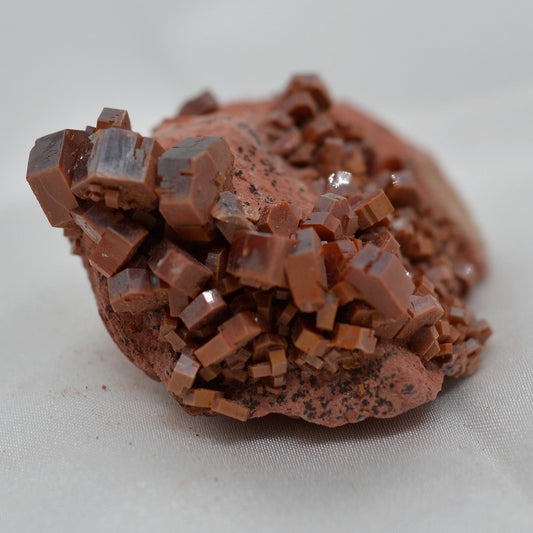 Amas de cristaux de vanadinite 46g