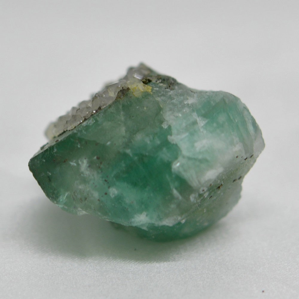 Fluorine verte avec quartz et pyrite de 36g Maroc
