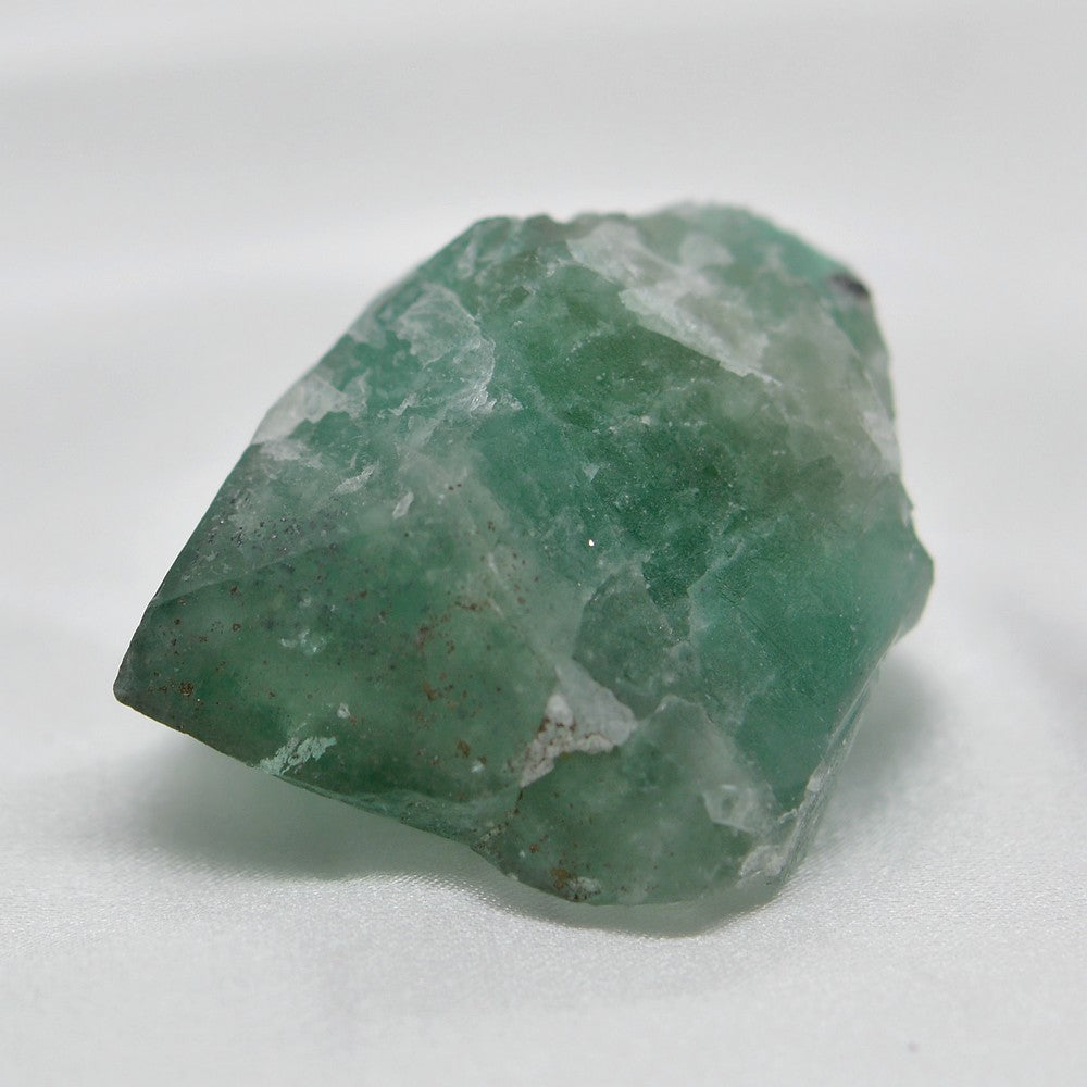 Fluorite verte avec trace de pyrite d'El Hammam 59g