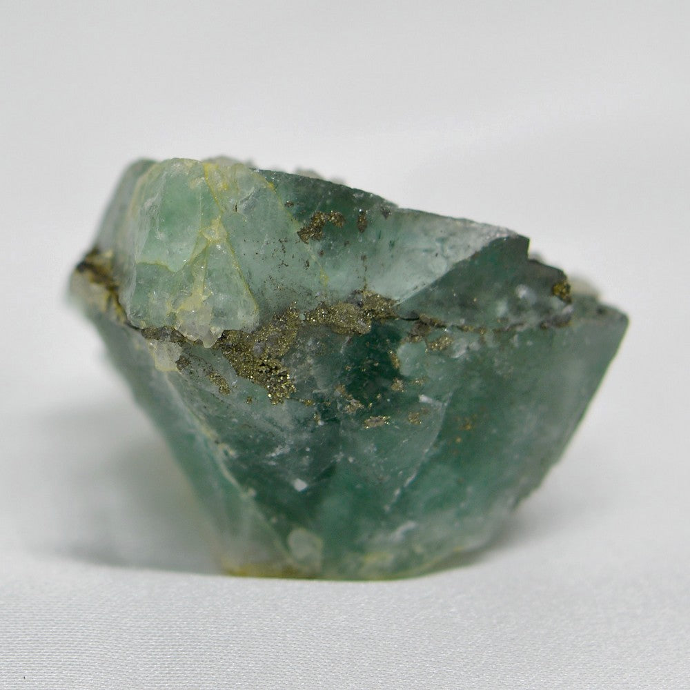Pyrite sur fluorite vert d'eau marocaine 53g