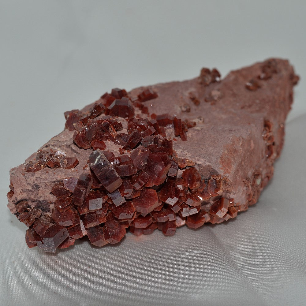 Vanadinite rouge cristallisée 203g