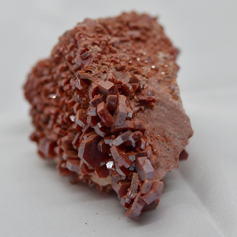 Vanadinite de collection du Maroc de 189g
