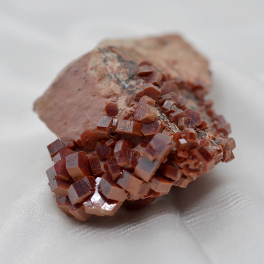 Vanadinite rouge du Maroc 95h